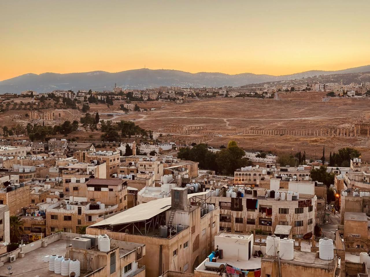Dream House Hotel Jerash Dżarasz Zewnętrze zdjęcie
